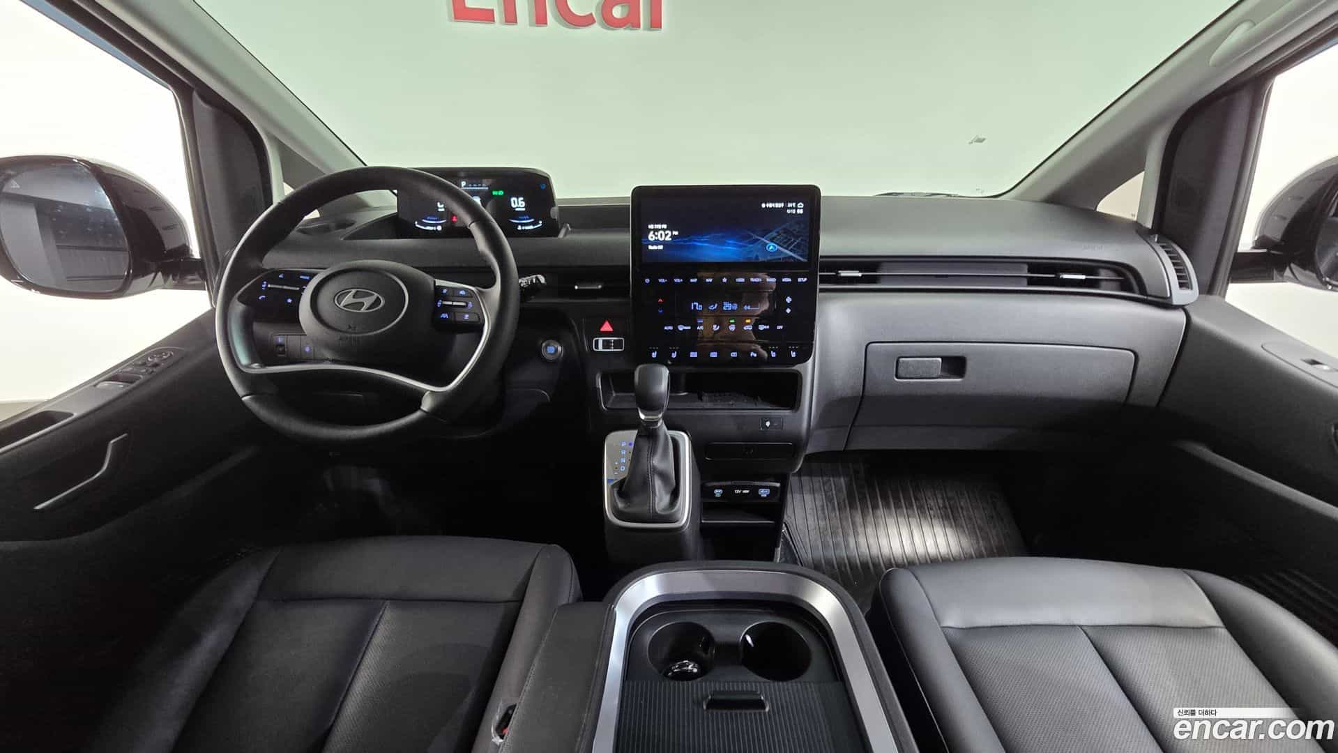 Staria Hyundai 2025.1-INNER-007