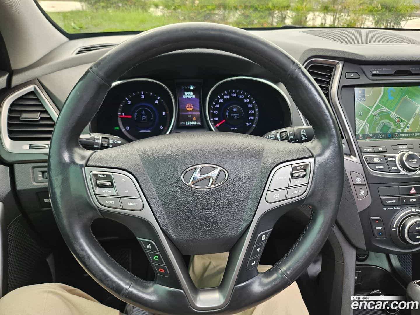 Santafe Hyundai 2014.5-OPTION-020