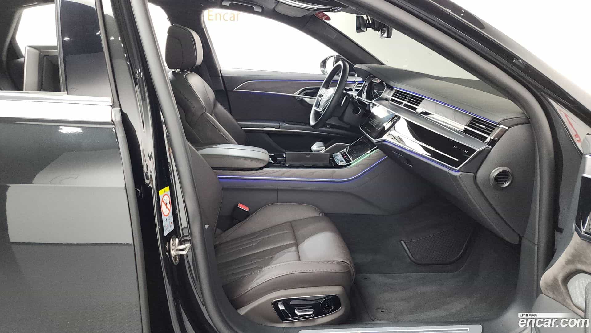 A8 Audi 2021.11-INNER-036