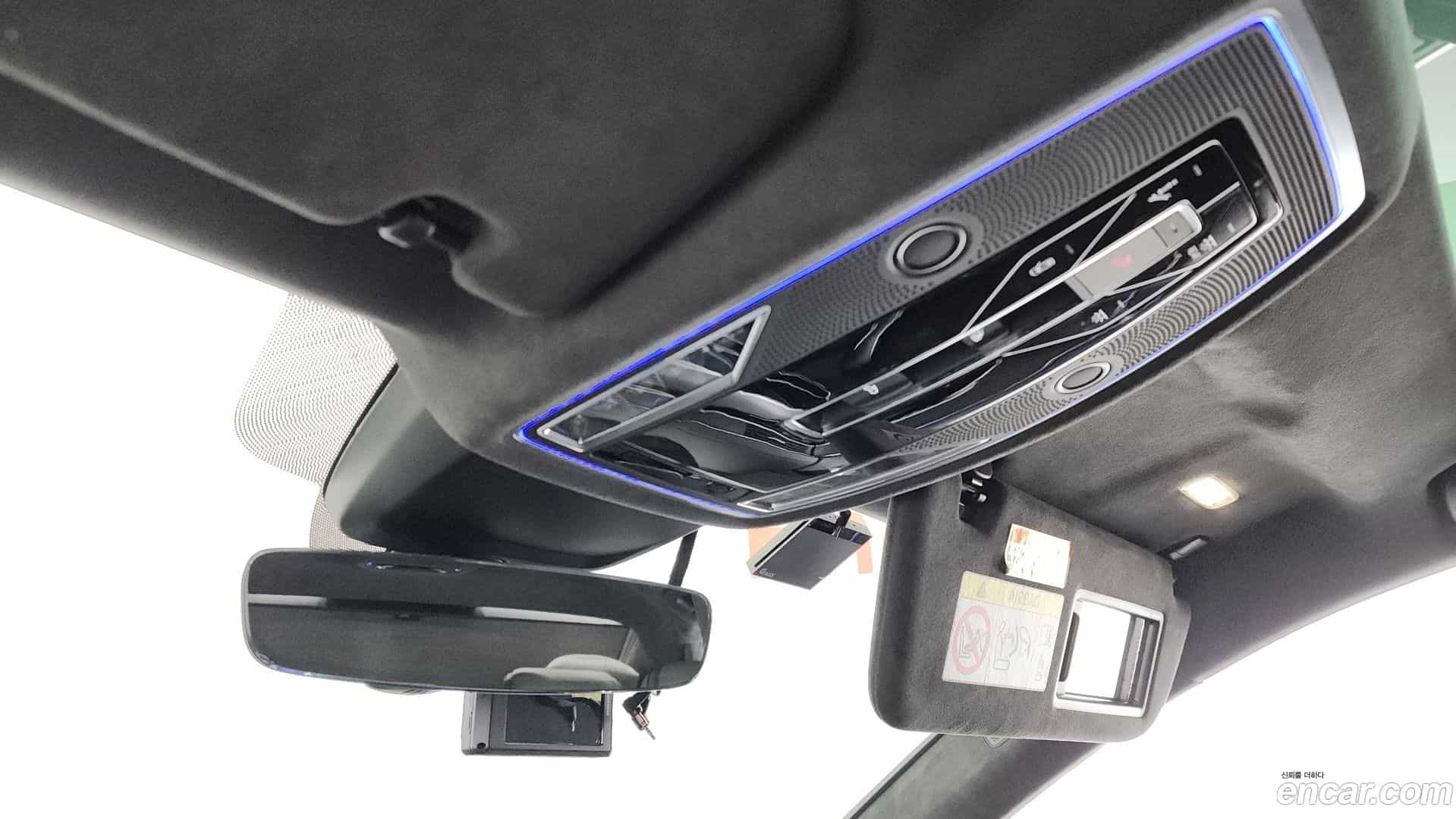 A8 Audi 2021.11-OPTION-041