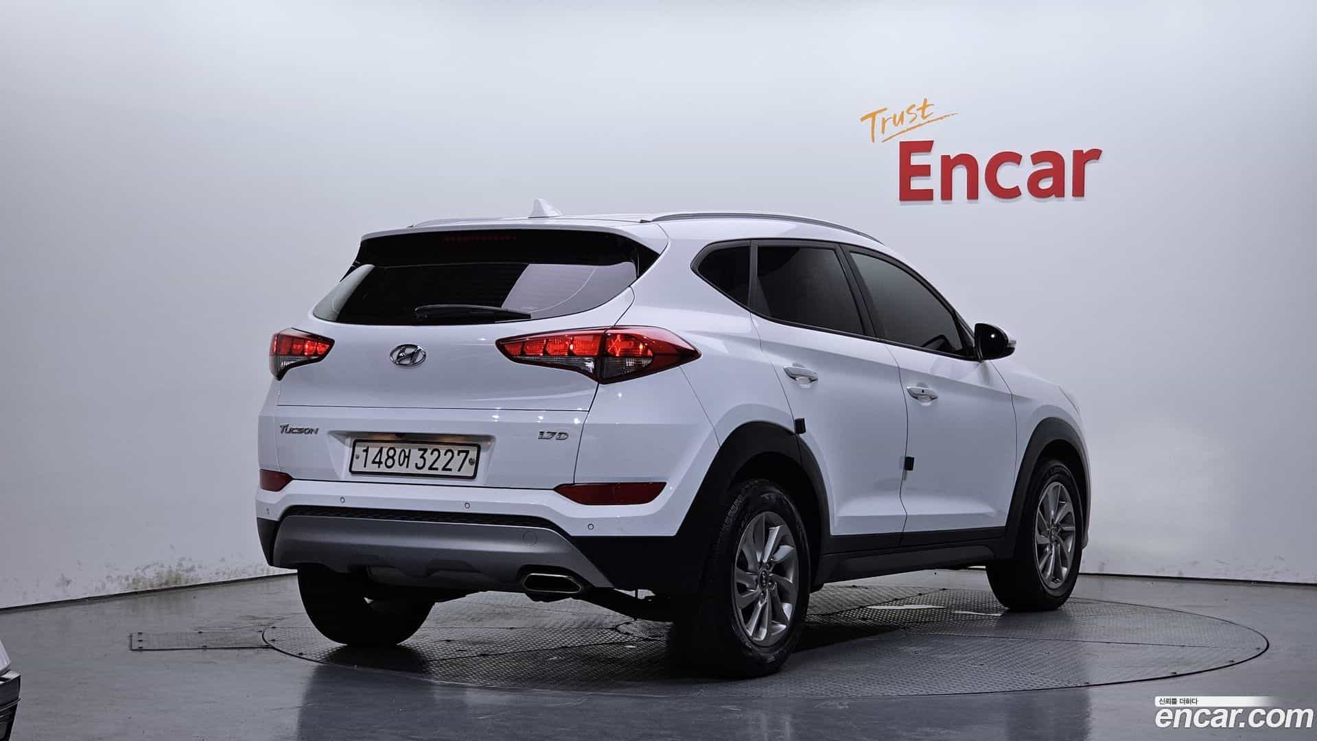 Tucson Hyundai 2017.8-OUTER-002
