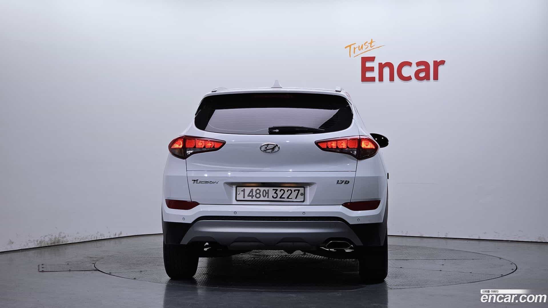 Tucson Hyundai 2017.8-OUTER-004