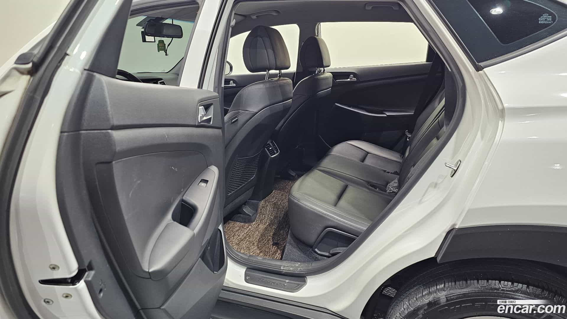 Tucson Hyundai 2017.8-INNER-036