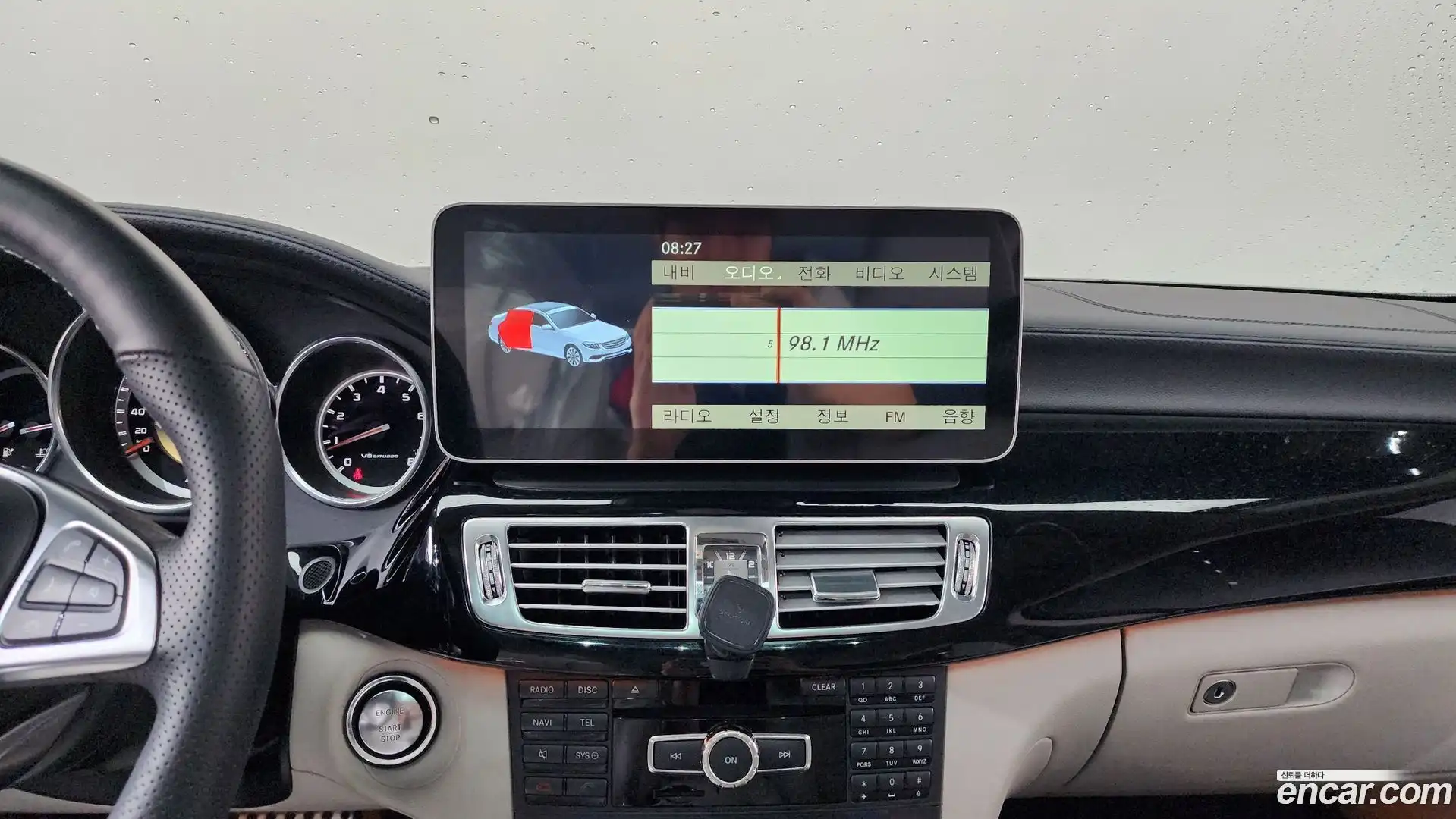 CLS-Class Mercedes-Benz 2011.11-OPTION-016
