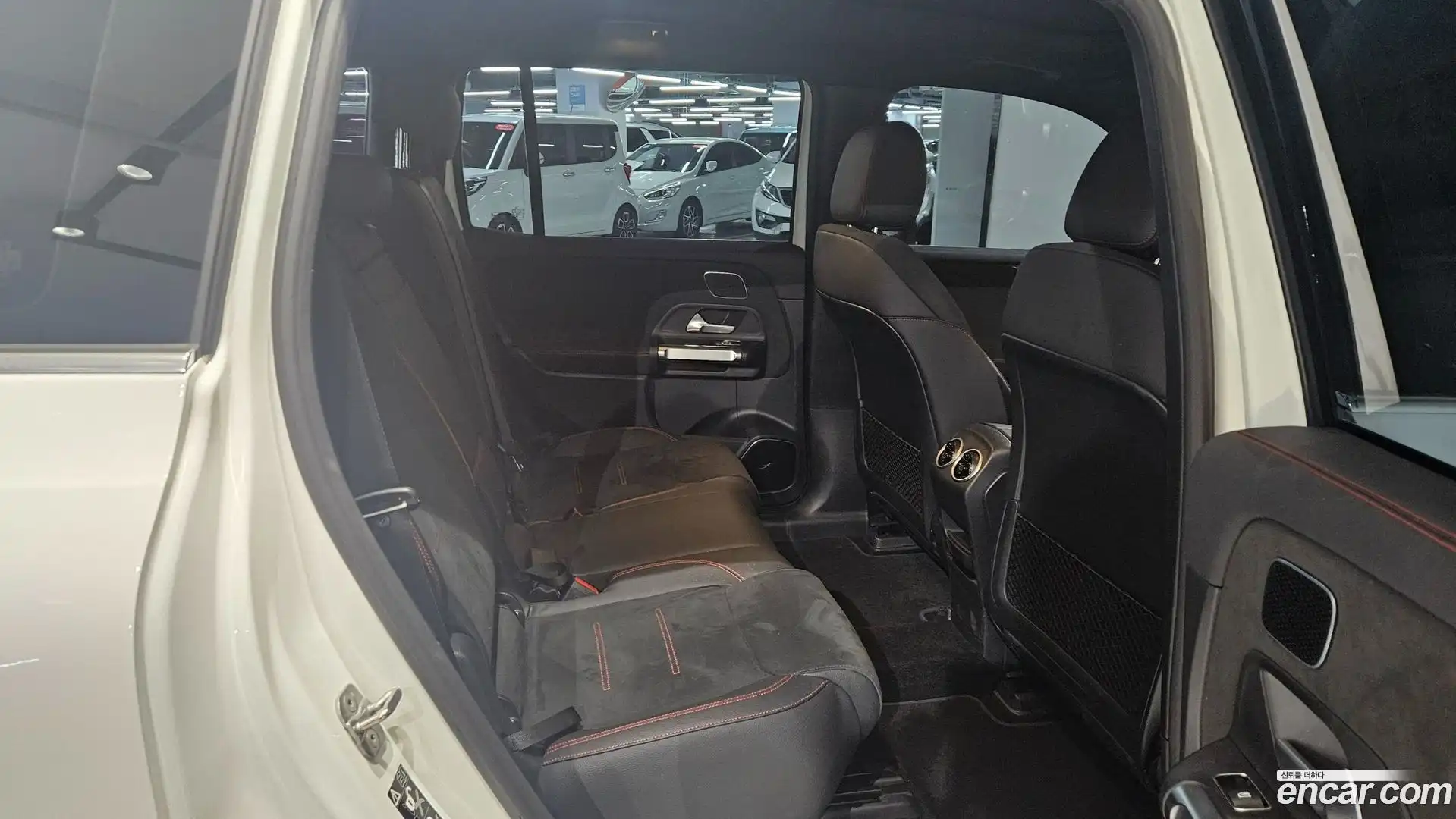 EQB Mercedes-Benz 2025.9-OPTION-024