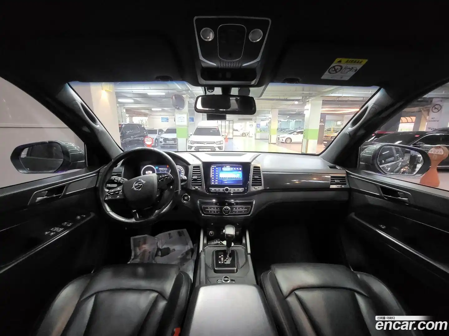 Rexton KG Mobility 2022.9-INNER-007