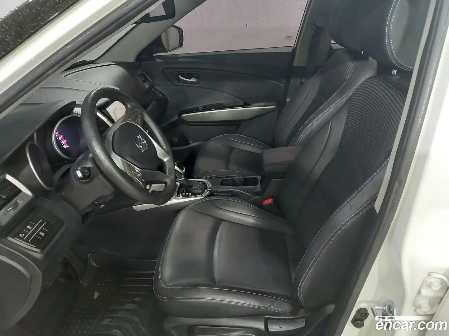 TIBOLI KG Mobility 2019.3-INNER-008