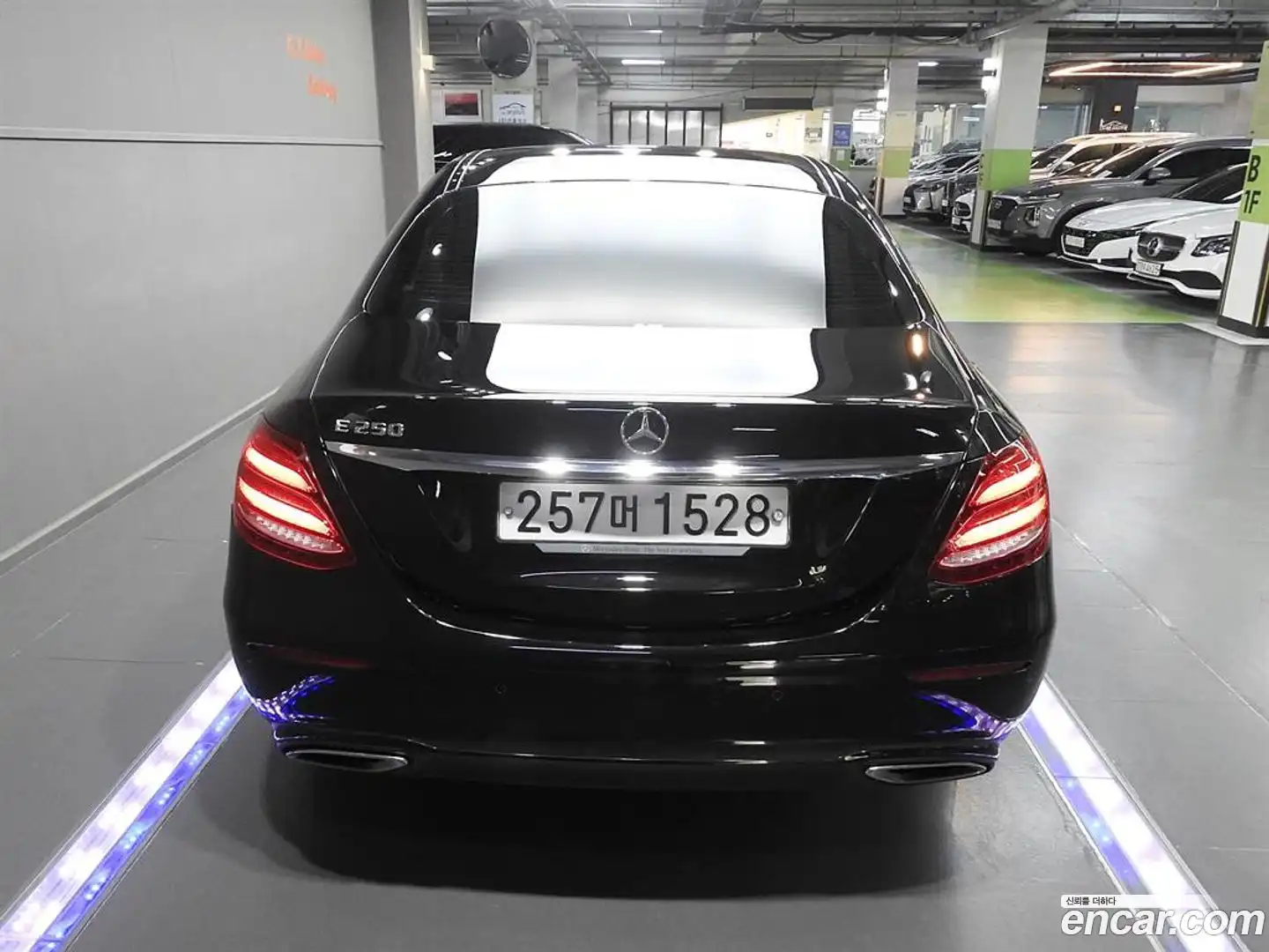 E-Class Mercedes-Benz 2019.11-OUTER-003