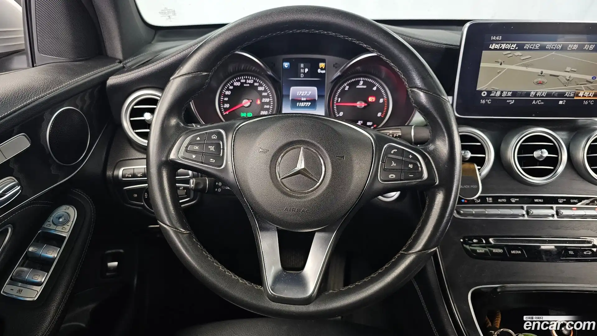 GLC-Class Mercedes-Benz 2017.2-OPTION-018