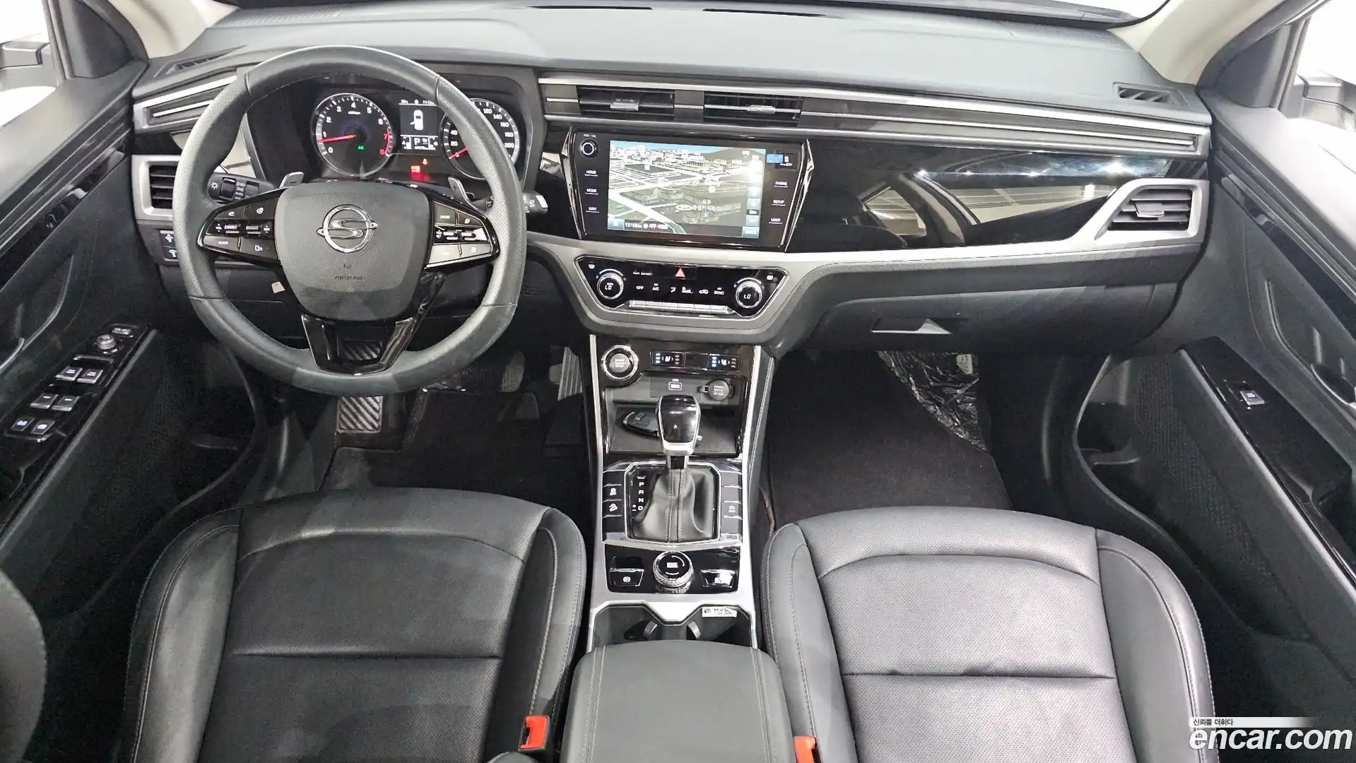 KORANDO KG Mobility 2022.9-INNER-007