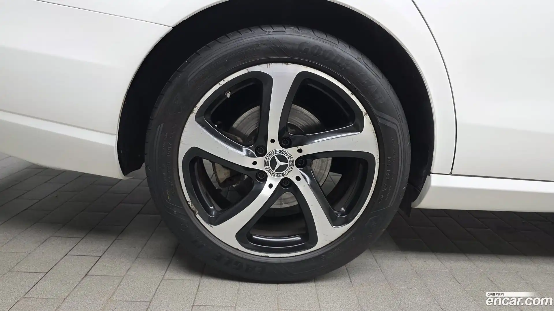 E-Class Mercedes-Benz 2020.5-OUTER-005