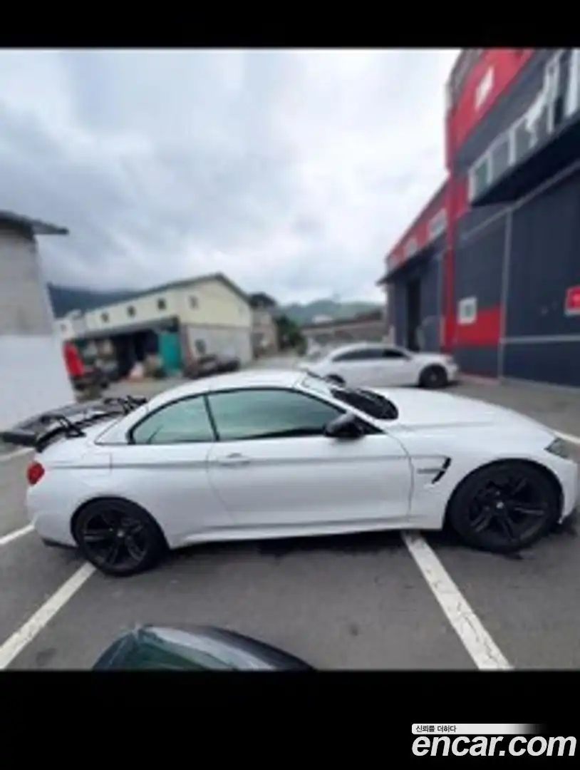 M4 BMW 2015.5-INNER-007