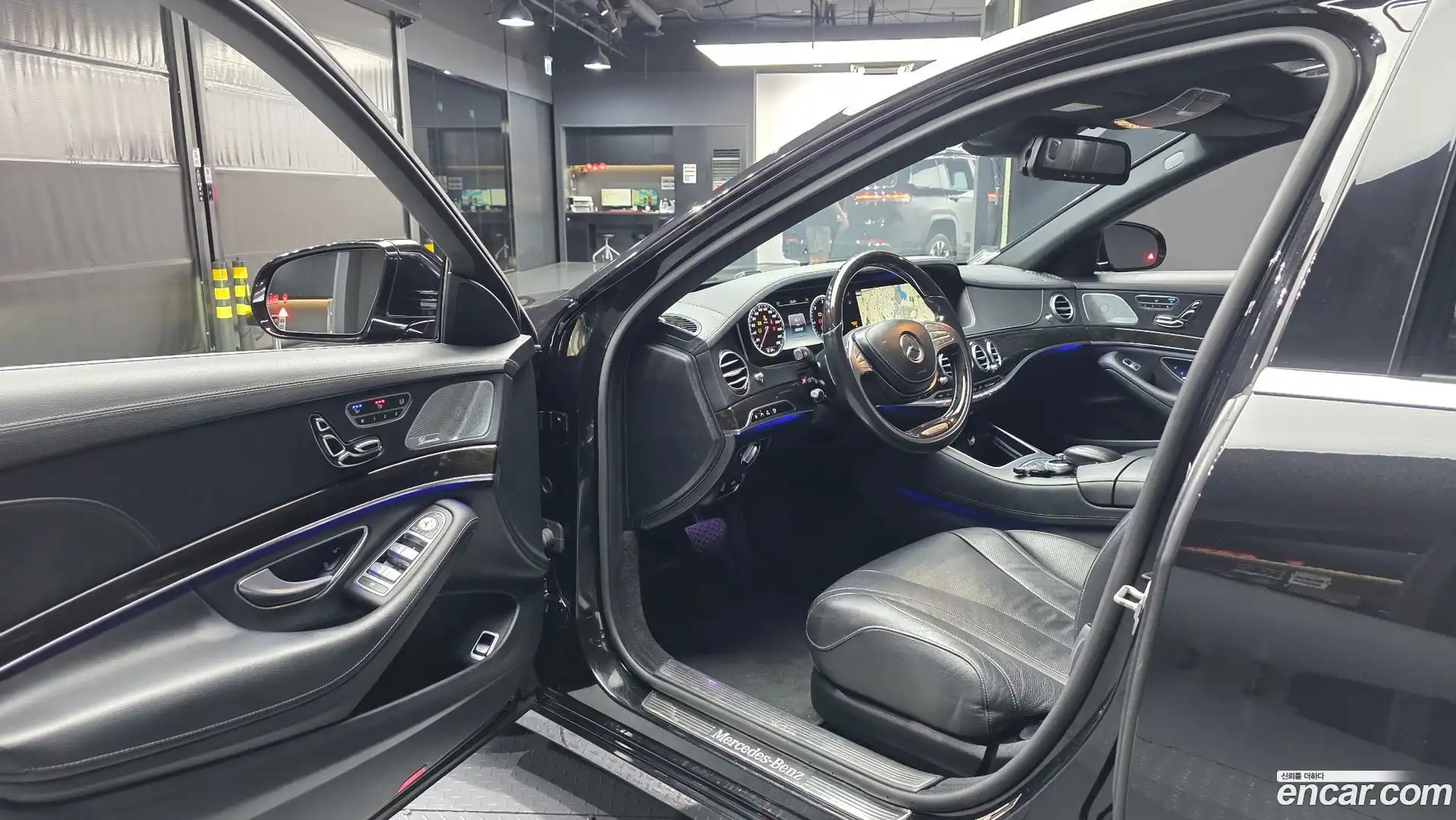 S-Class Mercedes-Benz 2015.7-INNER-010