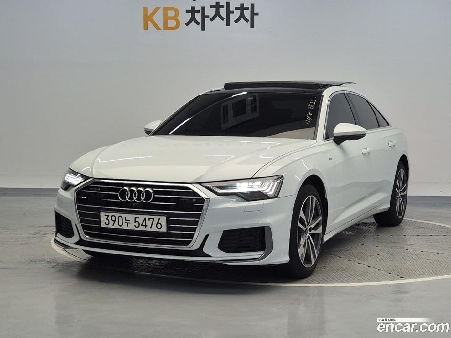 Main__Slider__Photo:A6 Audi 2023.8-0