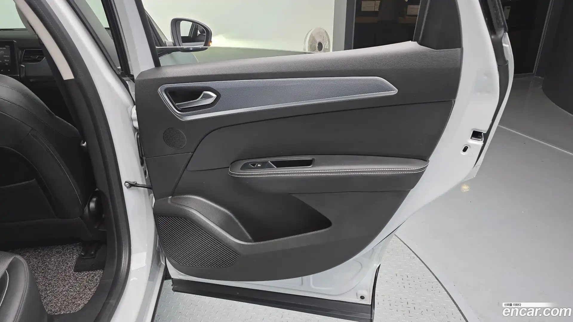 XM3 Renault Korea 2021.6-INNER-035