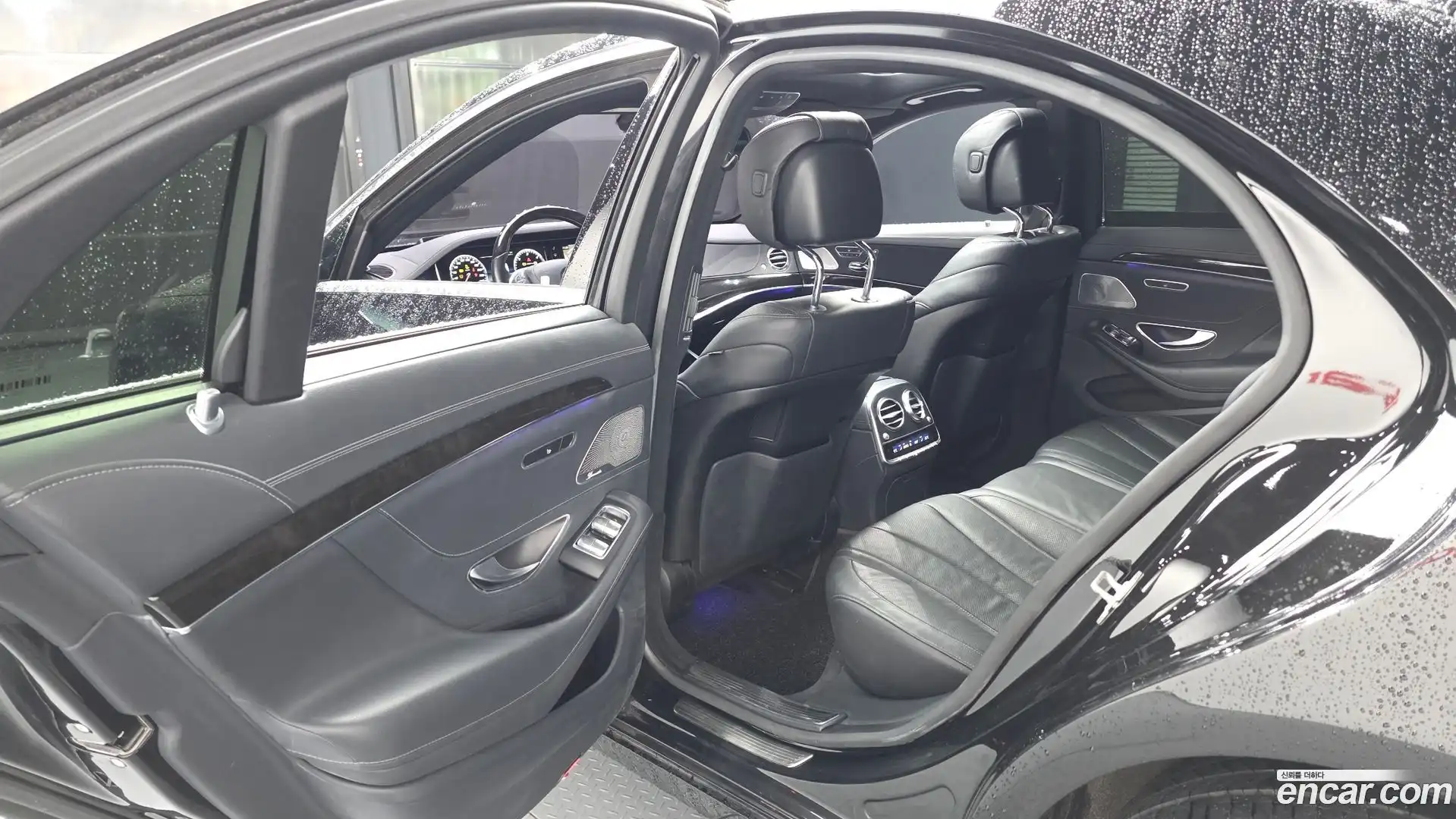 S-Class Mercedes-Benz 2015.10-OPTION-016