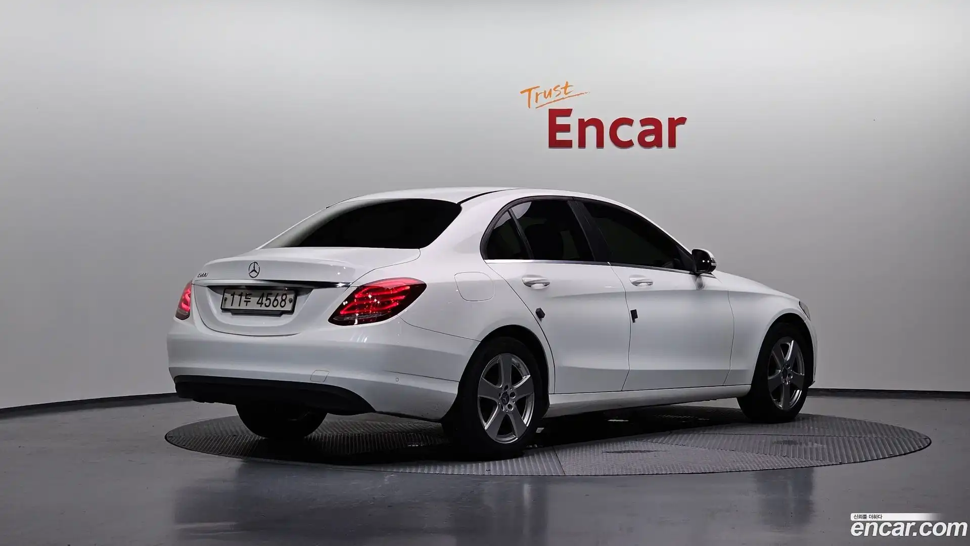 C-Class Mercedes-Benz 2015.7-OUTER-002
