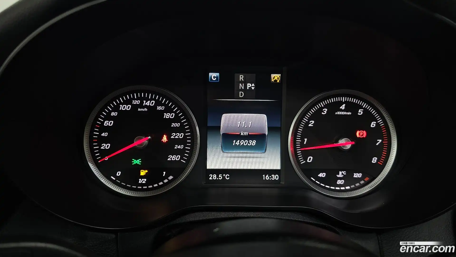 C-Class Mercedes-Benz 2015.7-INNER-008