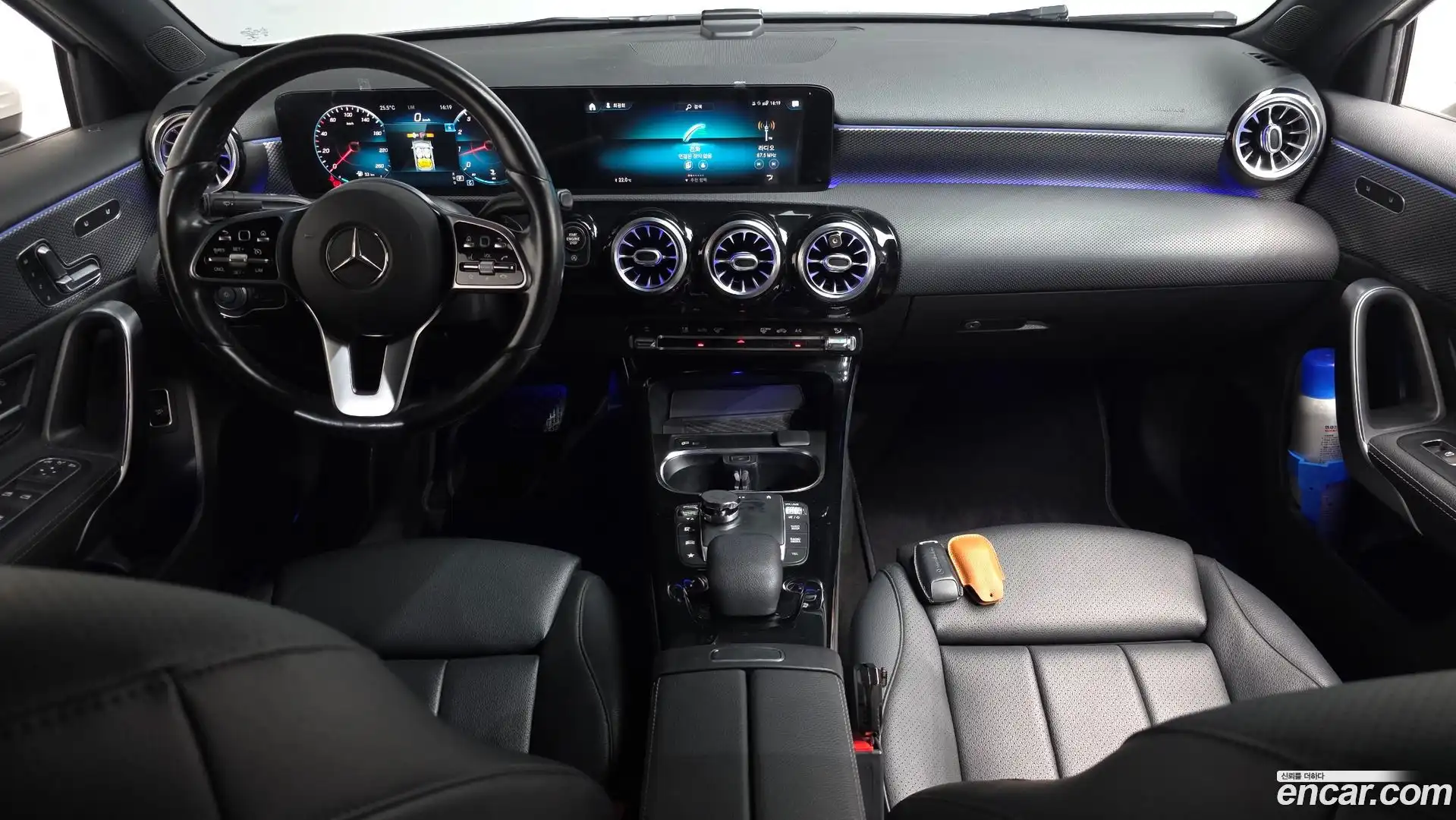 A-Class Mercedes-Benz 2021.0-INNER-007