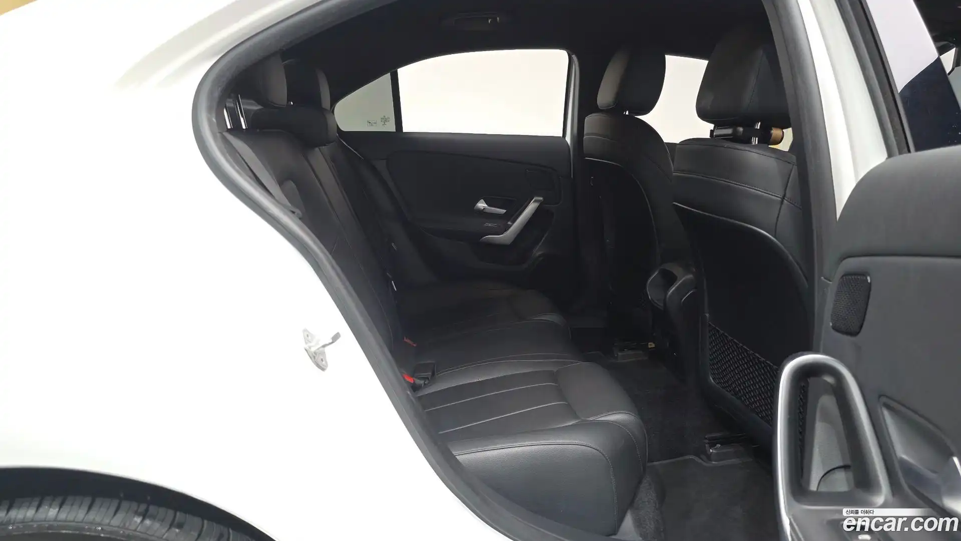 A-Class Mercedes-Benz 2021.0-OPTION-015