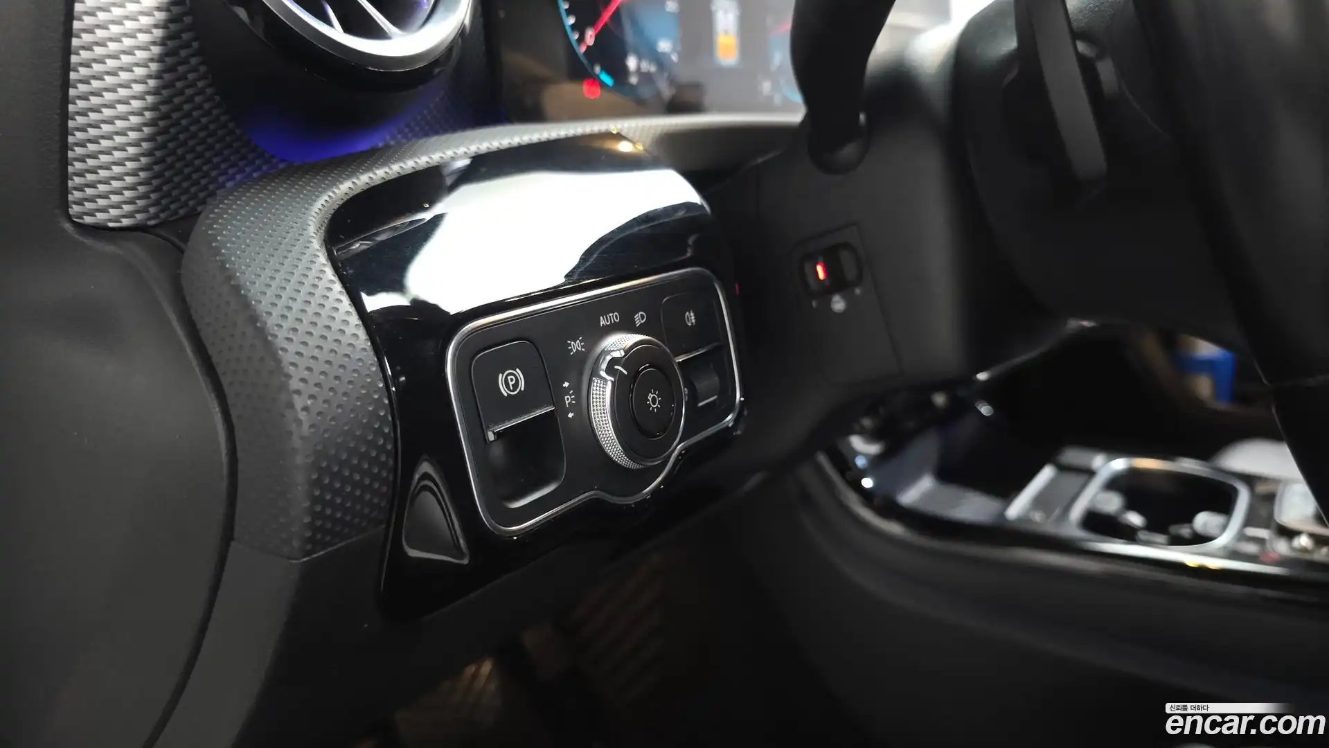 A-Class Mercedes-Benz 2021.0-OPTION-043