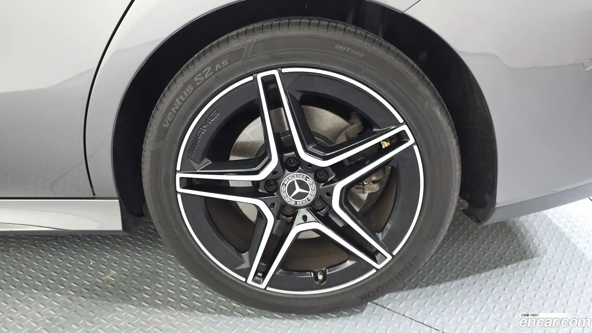CLA-Class Mercedes-Benz 2020.4-OUTER-031