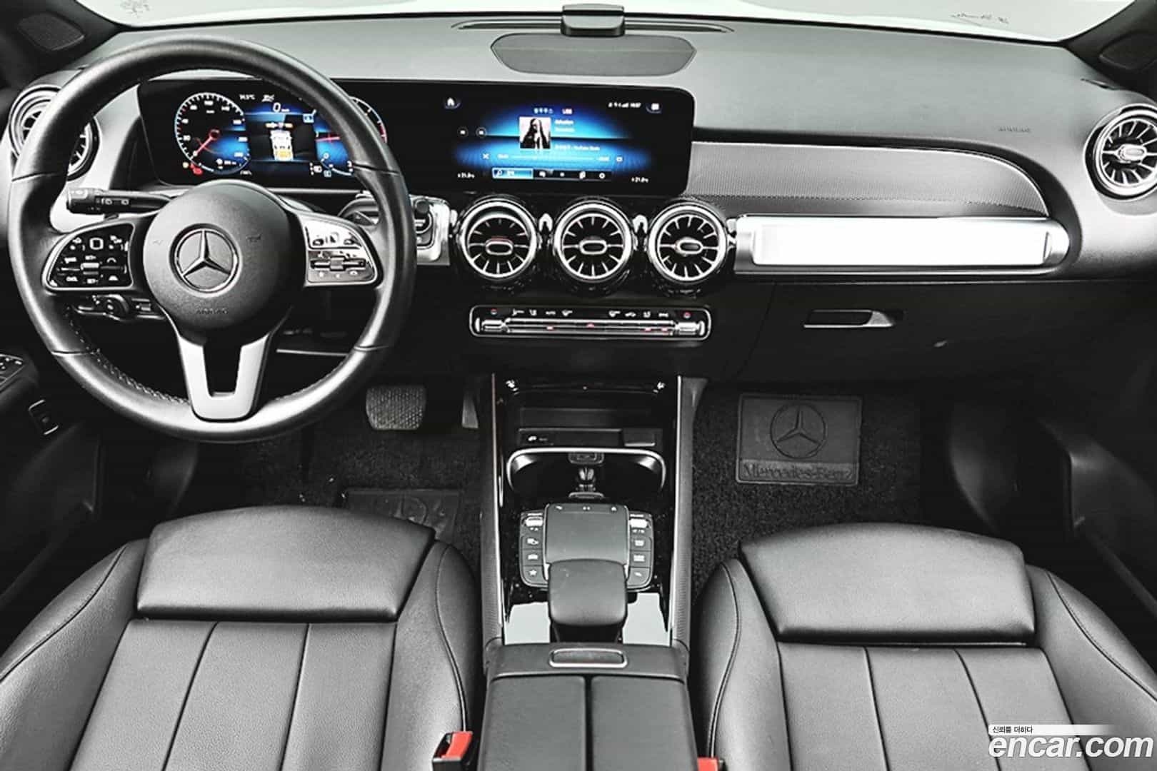 GLB-Class Mercedes-Benz 2021.8-OPTION-015