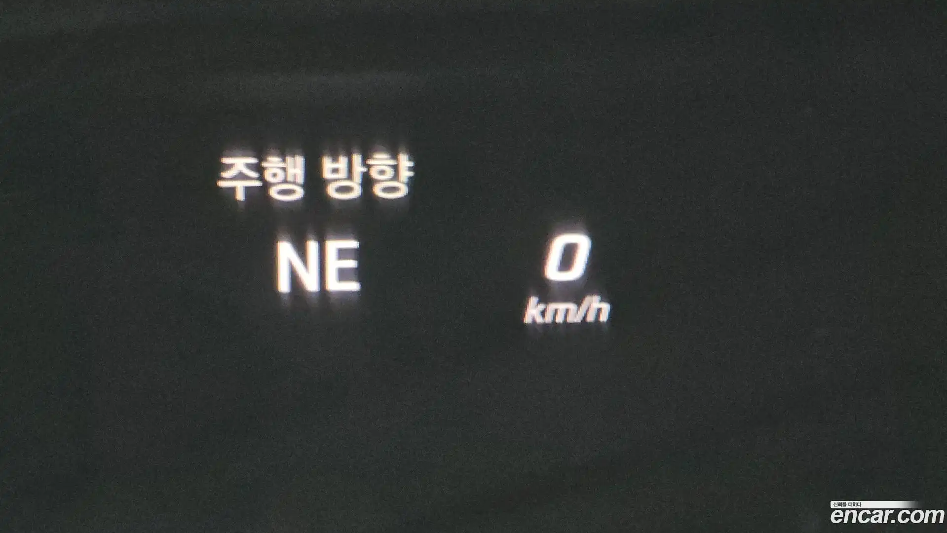C-Class Mercedes-Benz 2018.5-OPTION-023