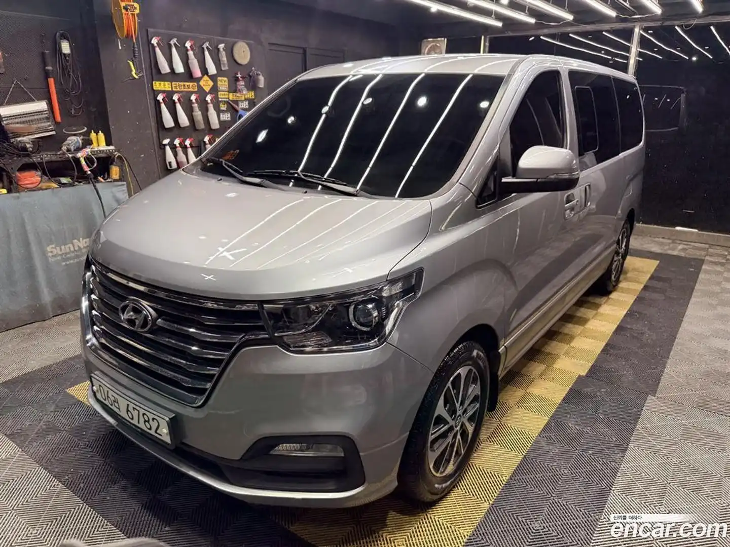 Starex Hyundai 2018.10-OUTER-003