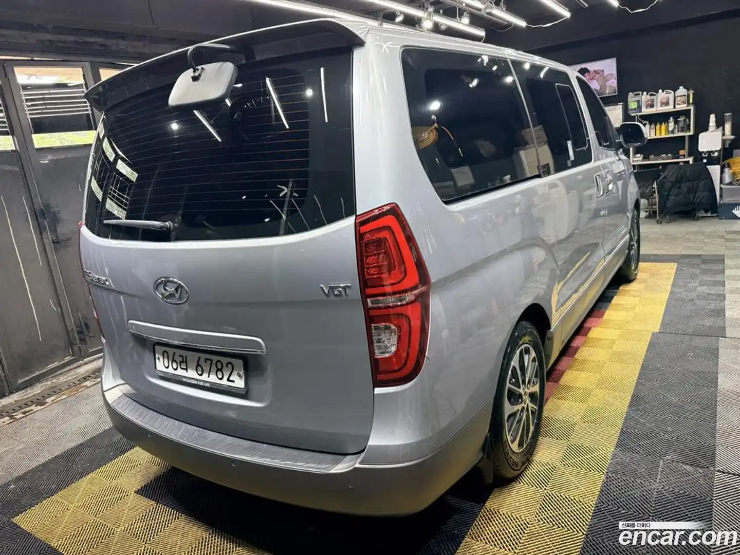 Starex Hyundai 2018.10-OUTER-004