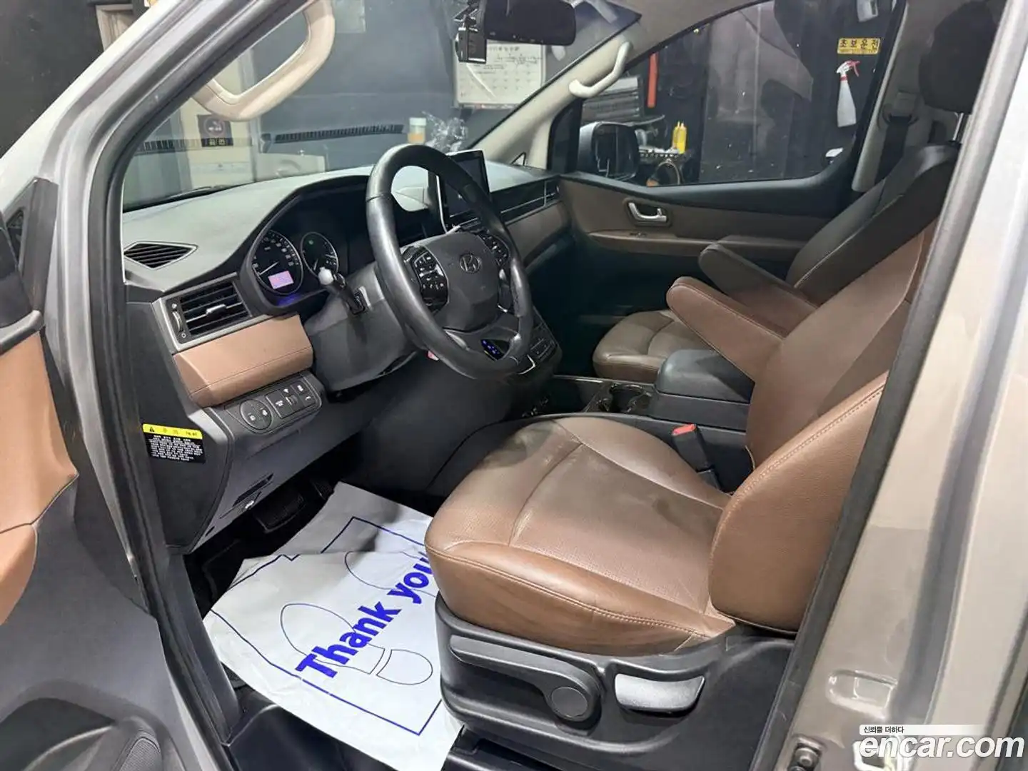 Starex Hyundai 2018.10-INNER-007