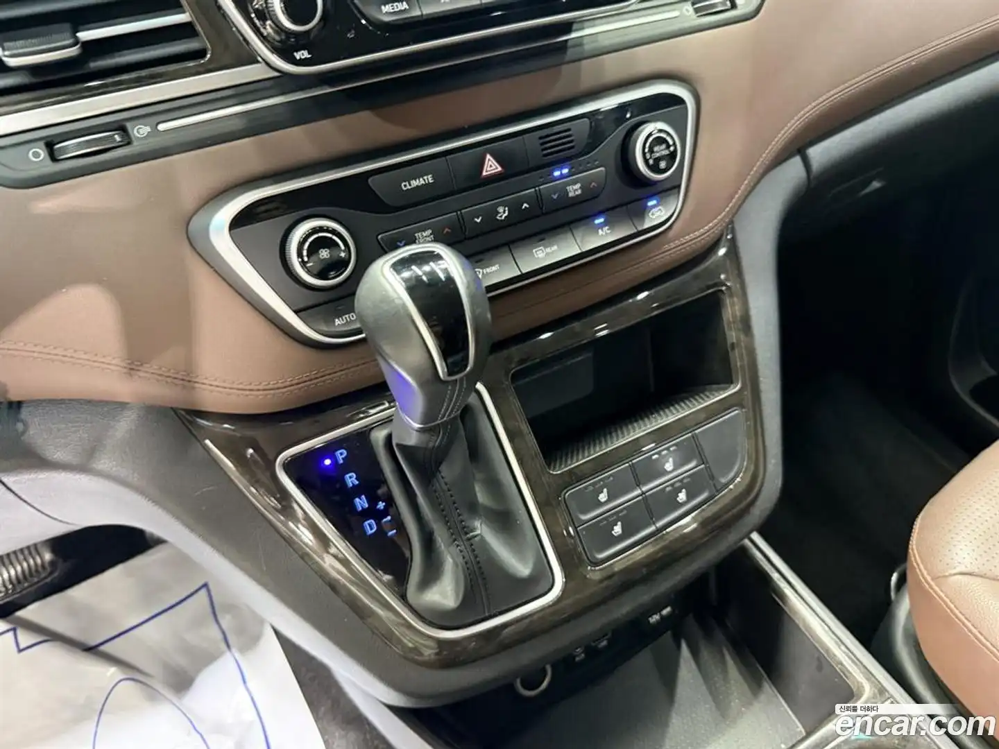 Starex Hyundai 2018.10-OPTION-015