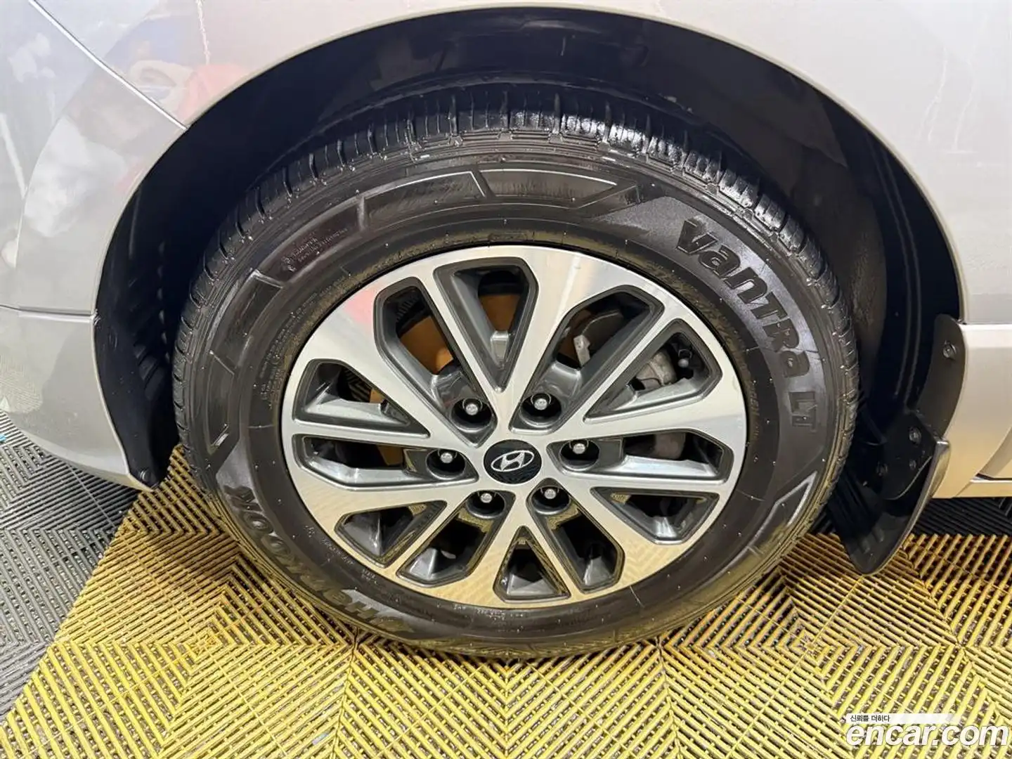 Starex Hyundai 2018.10-OPTION-024