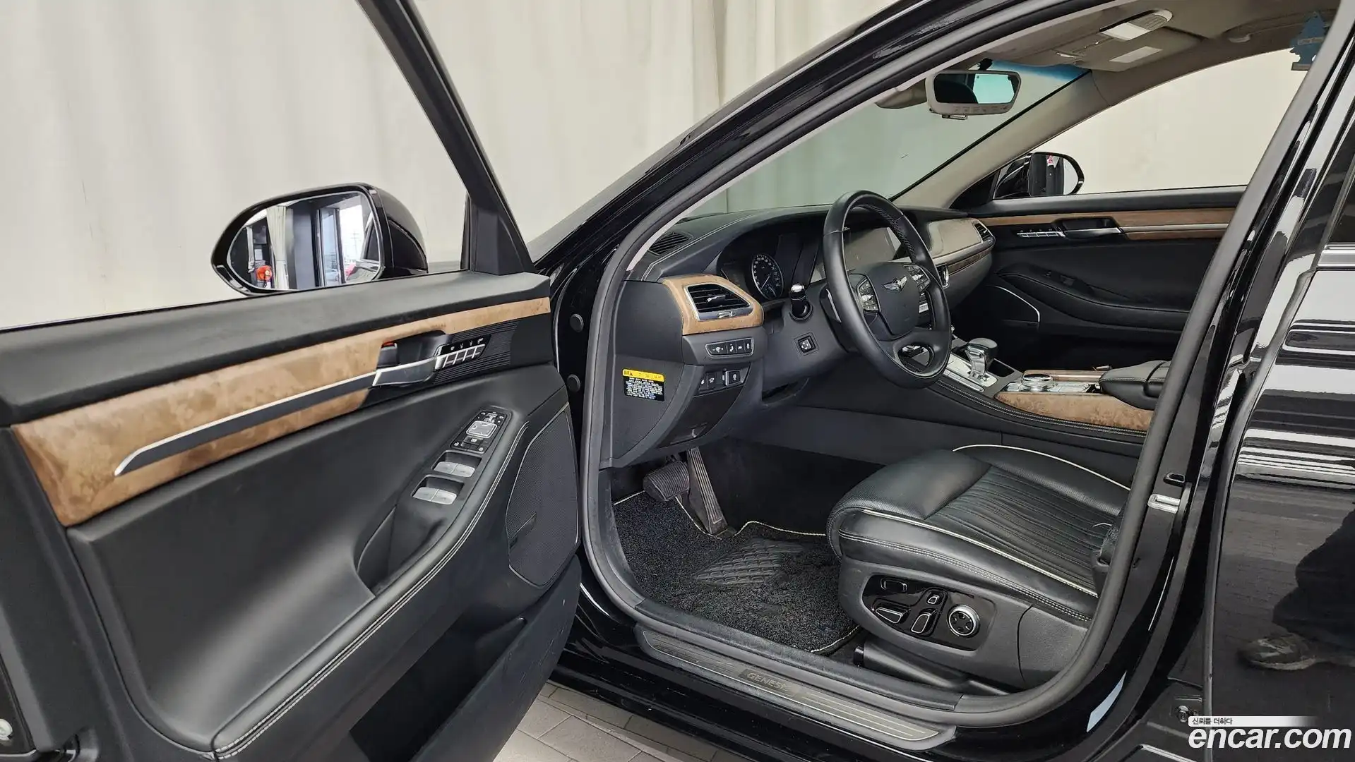 G90 Genesis 2021.1-INNER-010