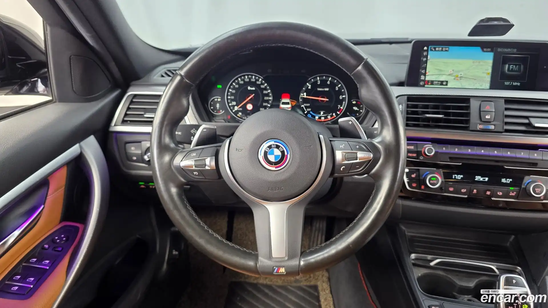 3-Series BMW 2018.3-OPTION-017