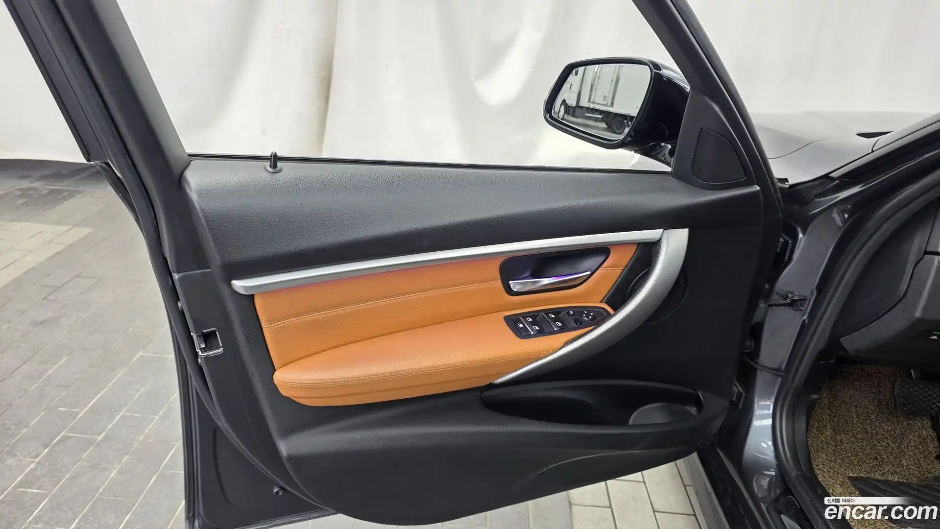 3-Series BMW 2018.3-INNER-034