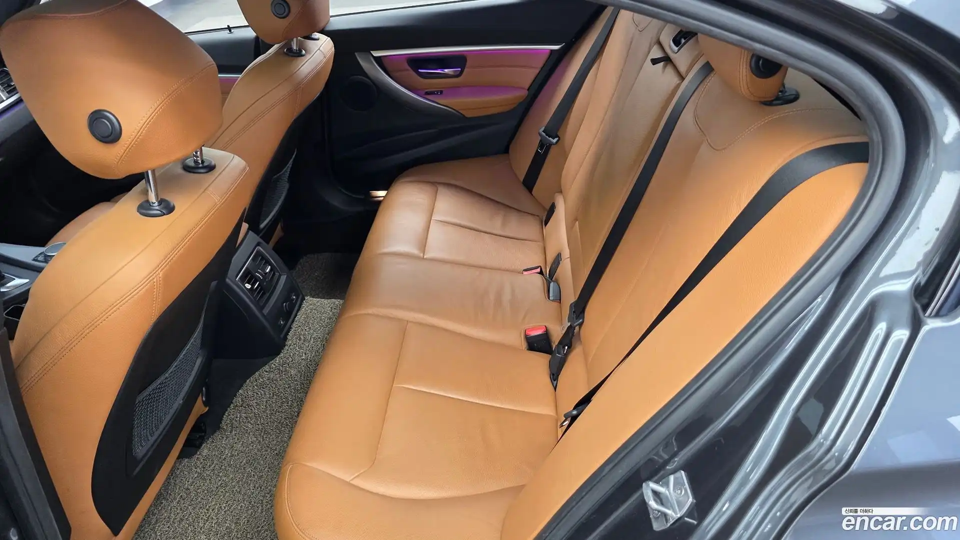3-Series BMW 2018.3-INNER-036