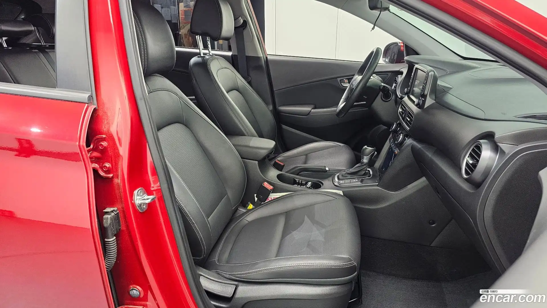 Kona Hyundai 2018.7-INNER-036