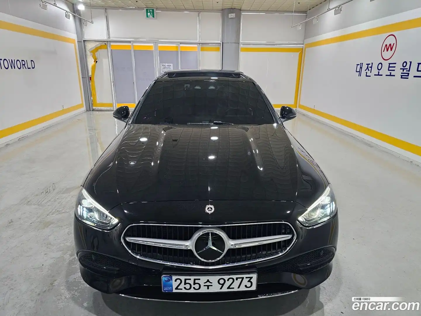 C-Class Mercedes-Benz 2024.10-OUTER-002