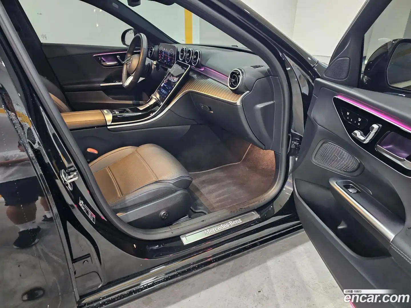 C-Class Mercedes-Benz 2024.10-INNER-010