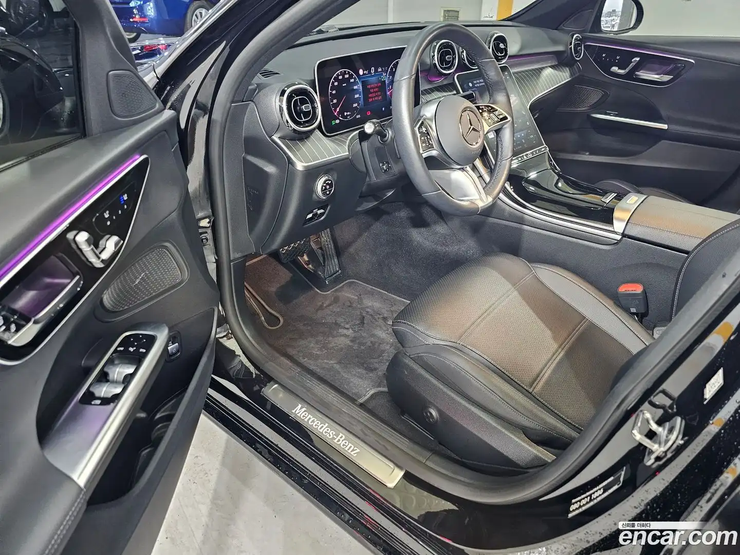 C-Class Mercedes-Benz 2024.10-OPTION-016