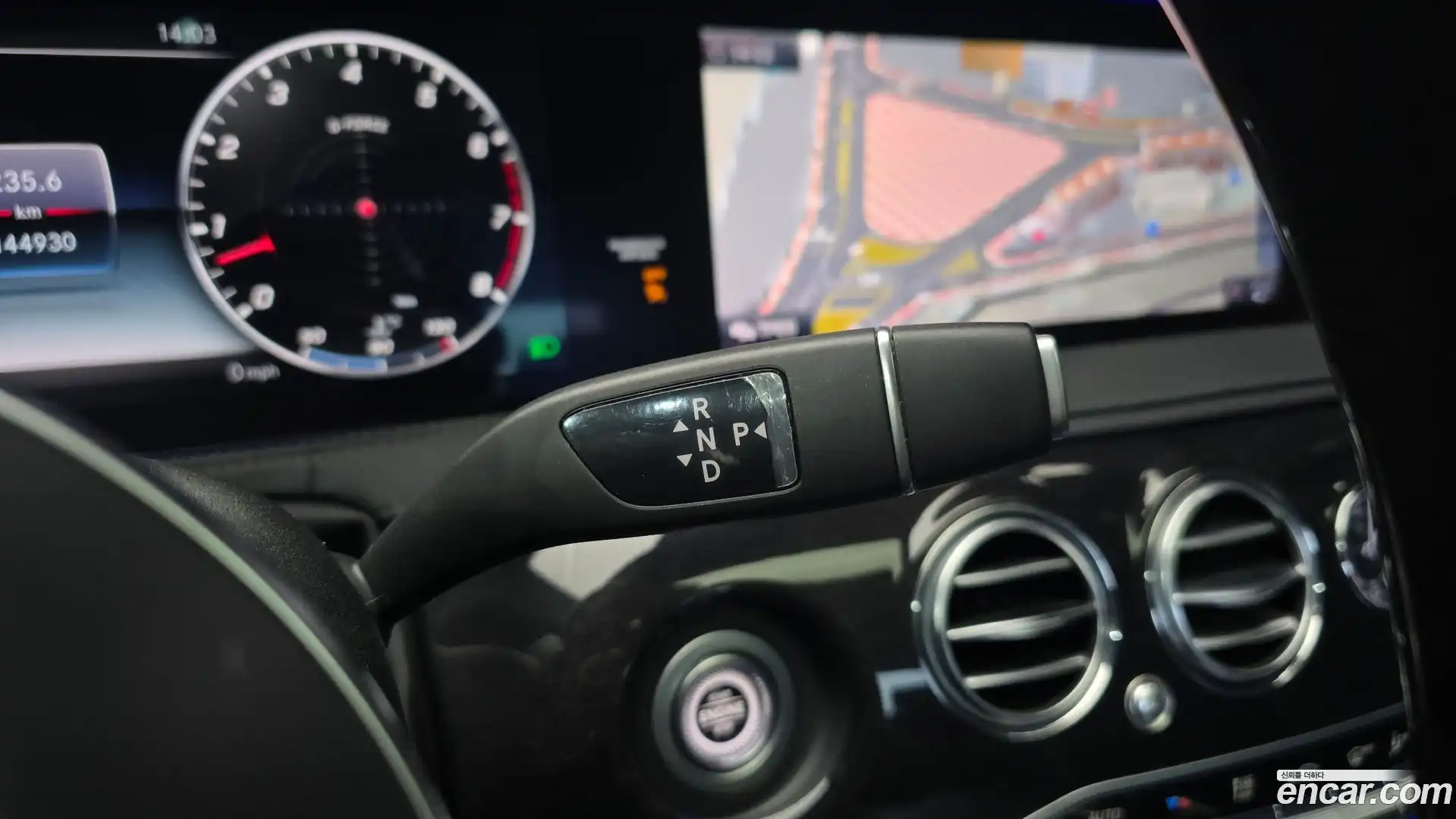 S-Class Mercedes-Benz 2019.2-INNER-009