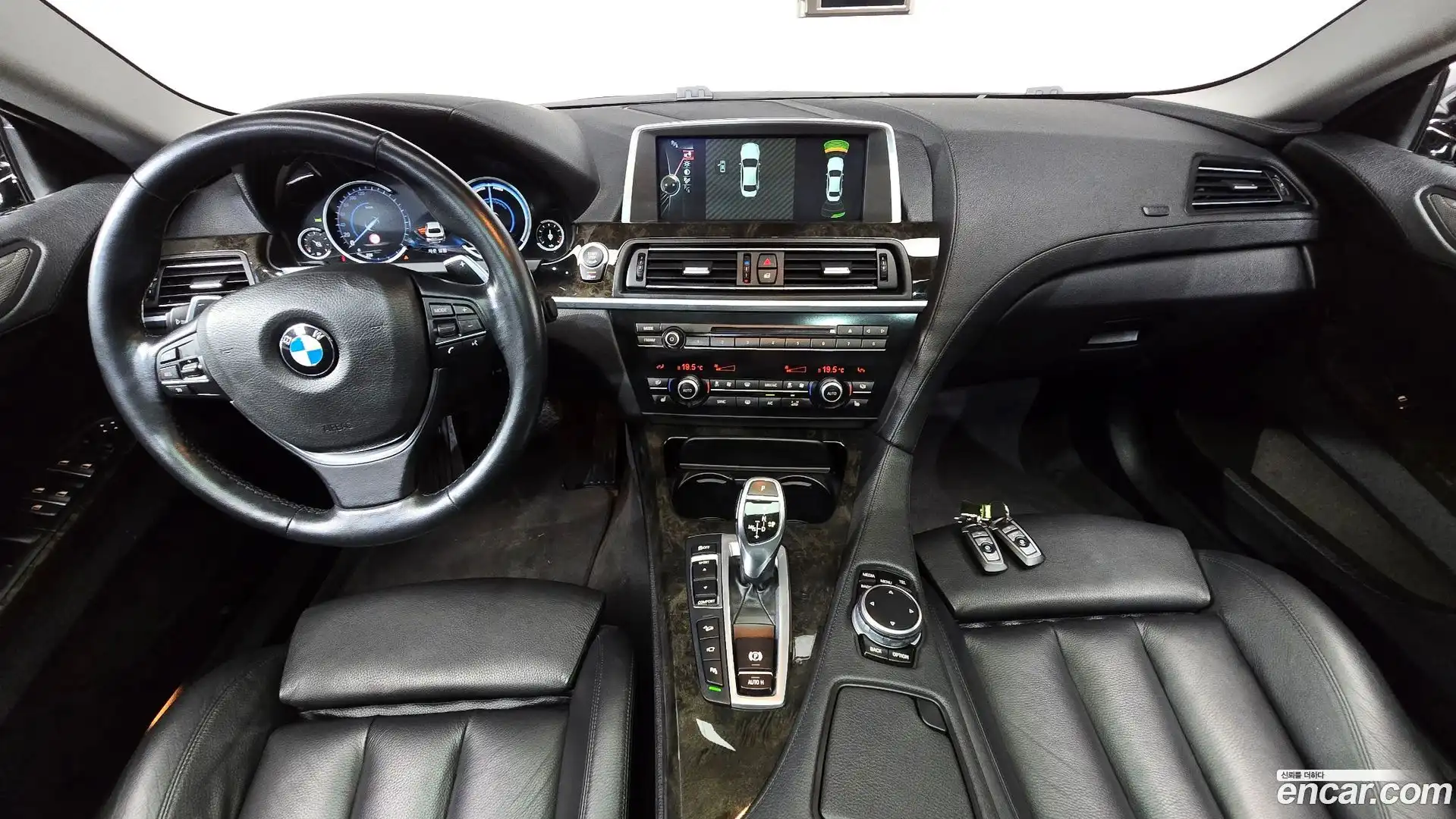 6-Series BMW 2015.3-INNER-007