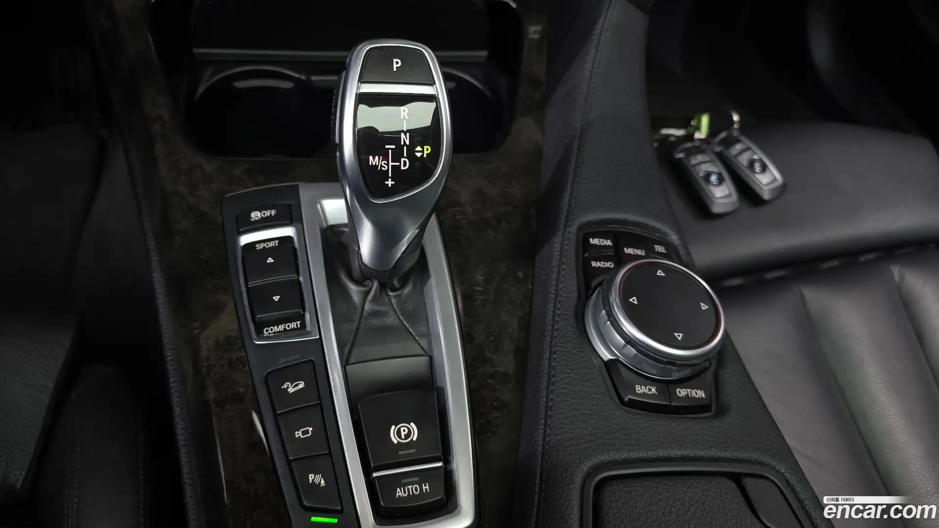 6-Series BMW 2015.3-INNER-009