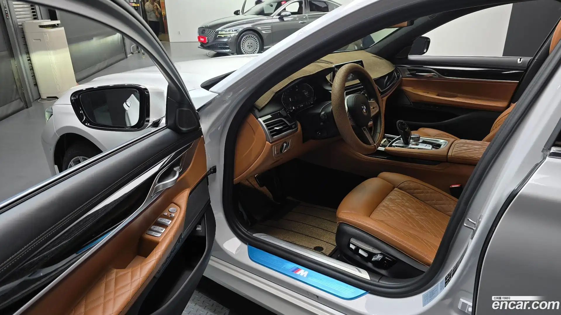 7-Series BMW 2021.7-INNER-010