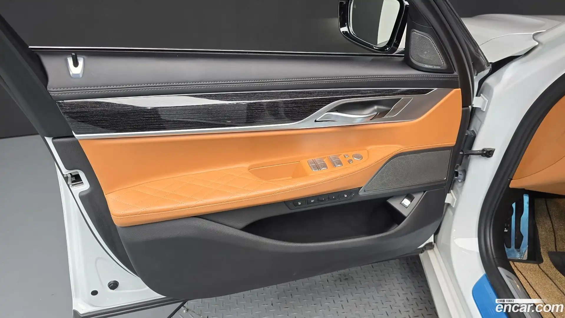 7-Series BMW 2021.7-INNER-034