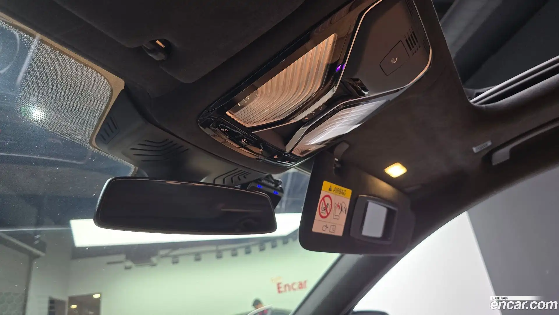7-Series BMW 2021.7-OPTION-040