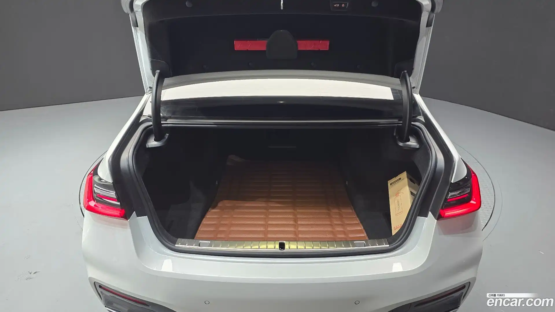 7-Series BMW 2021.7-OPTION-045