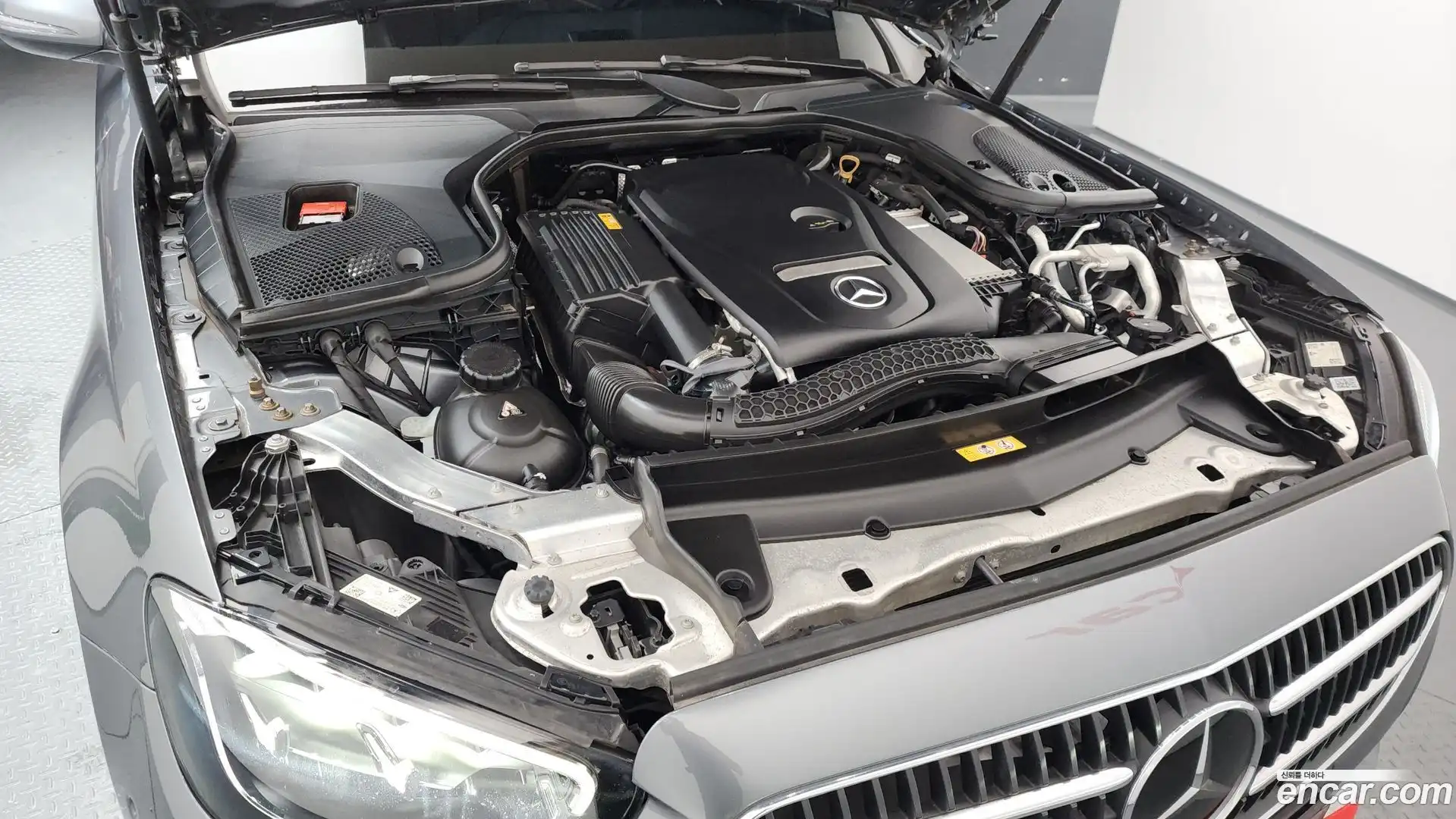 E-Class Mercedes-Benz 2021.6-OUTER-006