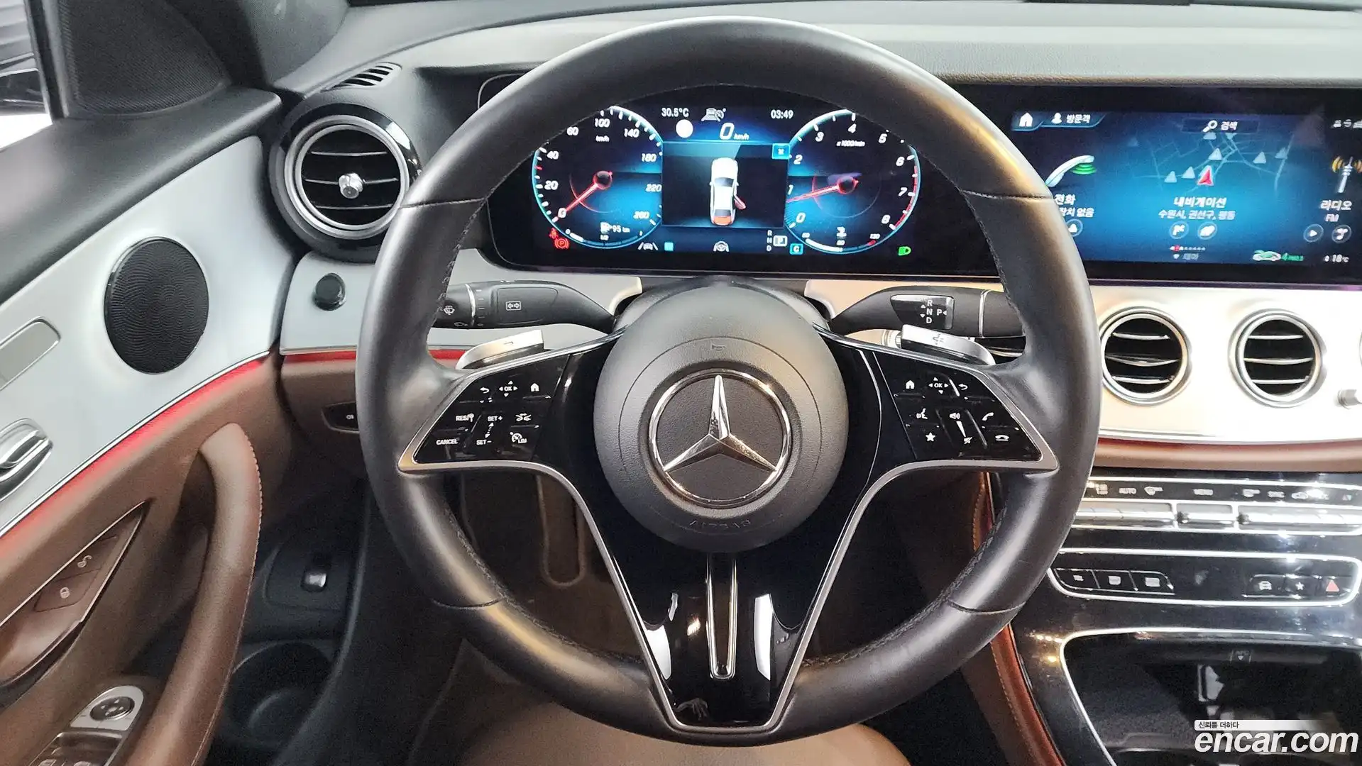 E-Class Mercedes-Benz 2021.6-OPTION-017
